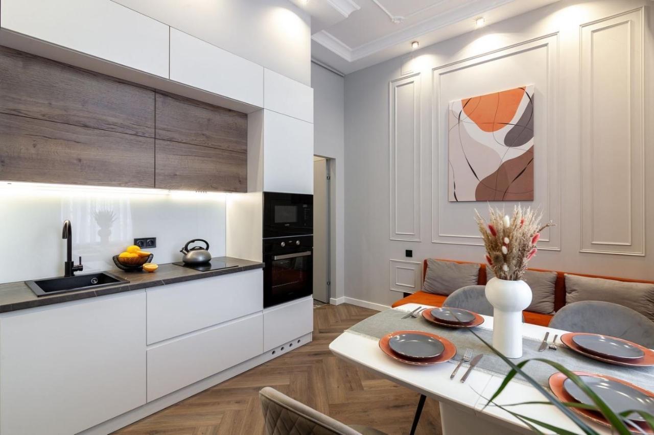 Кості Левицького 11 Lviv Eksteriør billede
