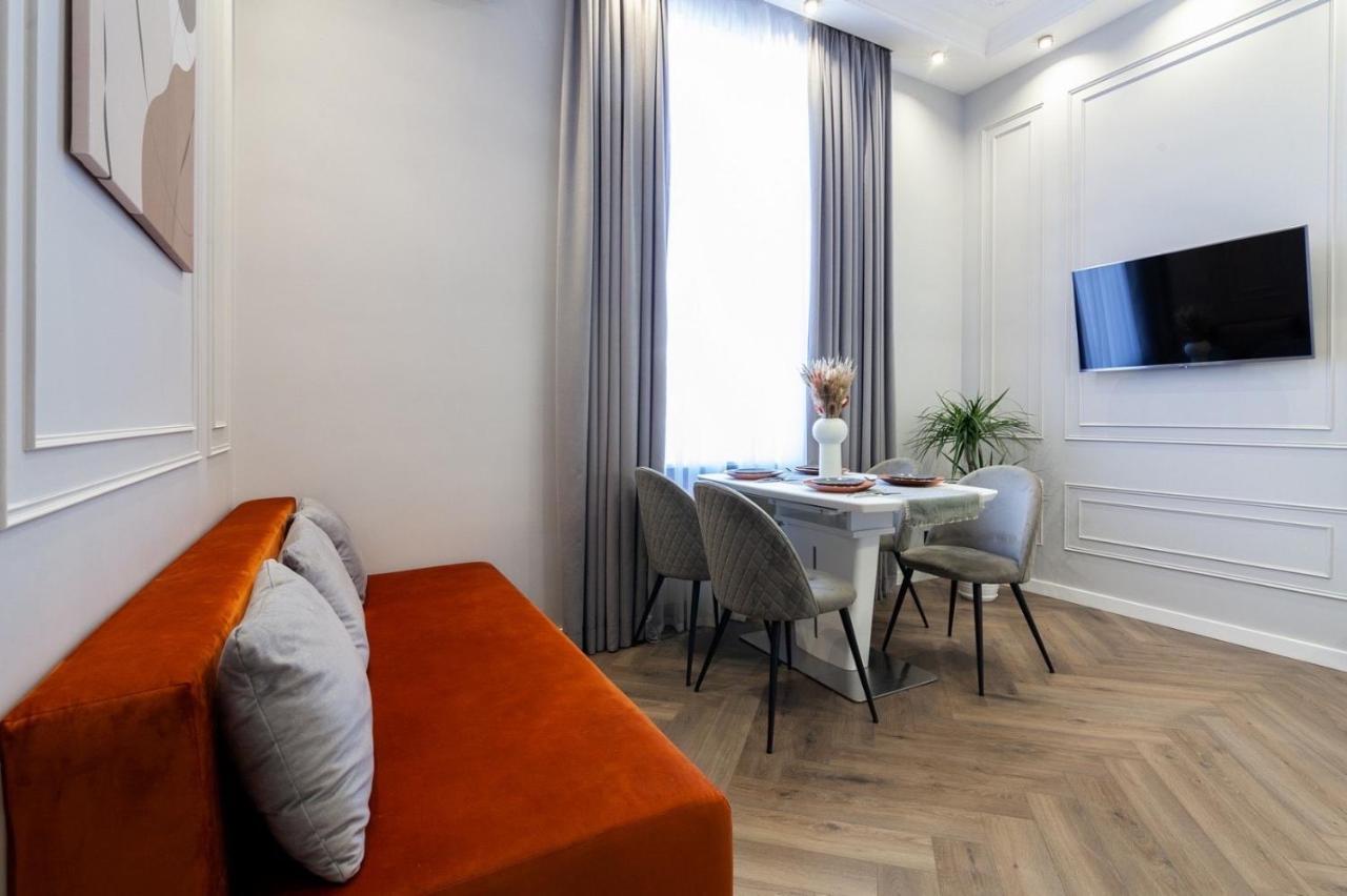 Кості Левицького 11 Lviv Eksteriør billede