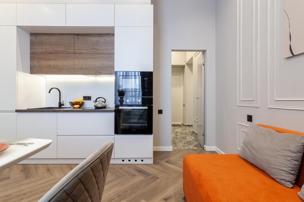 Кості Левицького 11 Lviv Eksteriør billede