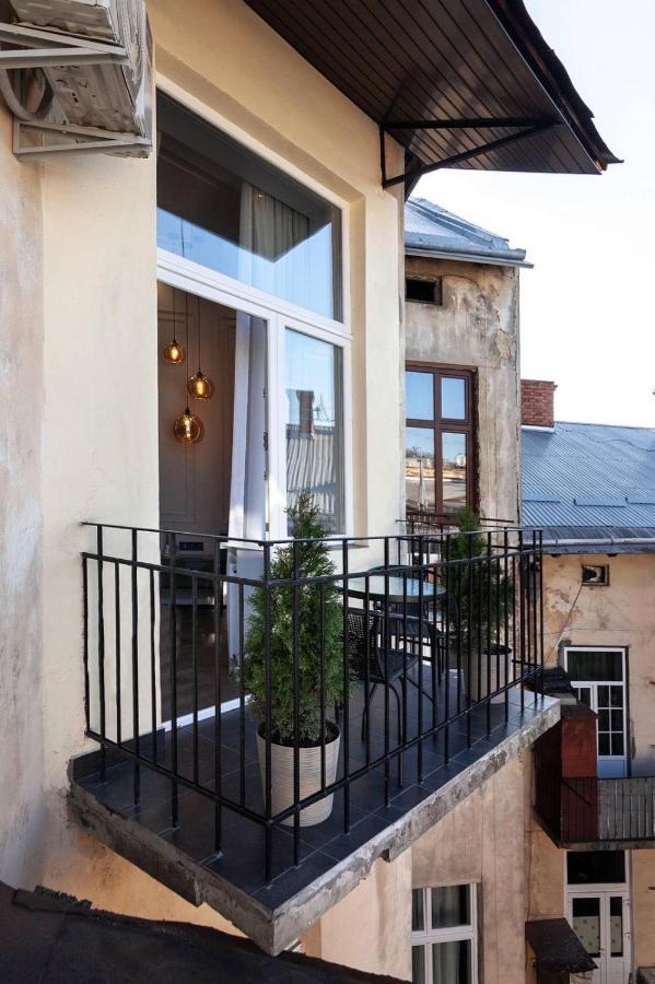 Кості Левицького 11 Lviv Eksteriør billede
